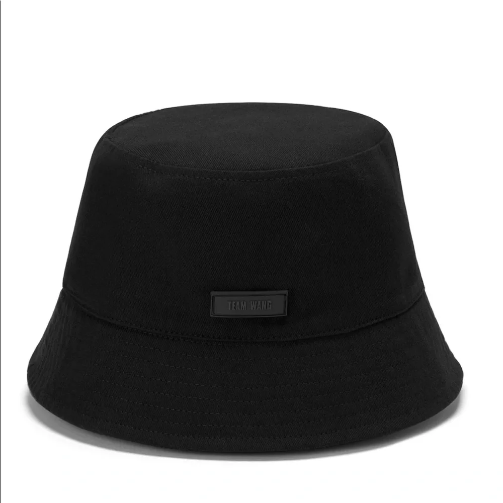 TEAM WANG LOGO MONOGRAM DOUBLE-SIDE BUCKET HAT